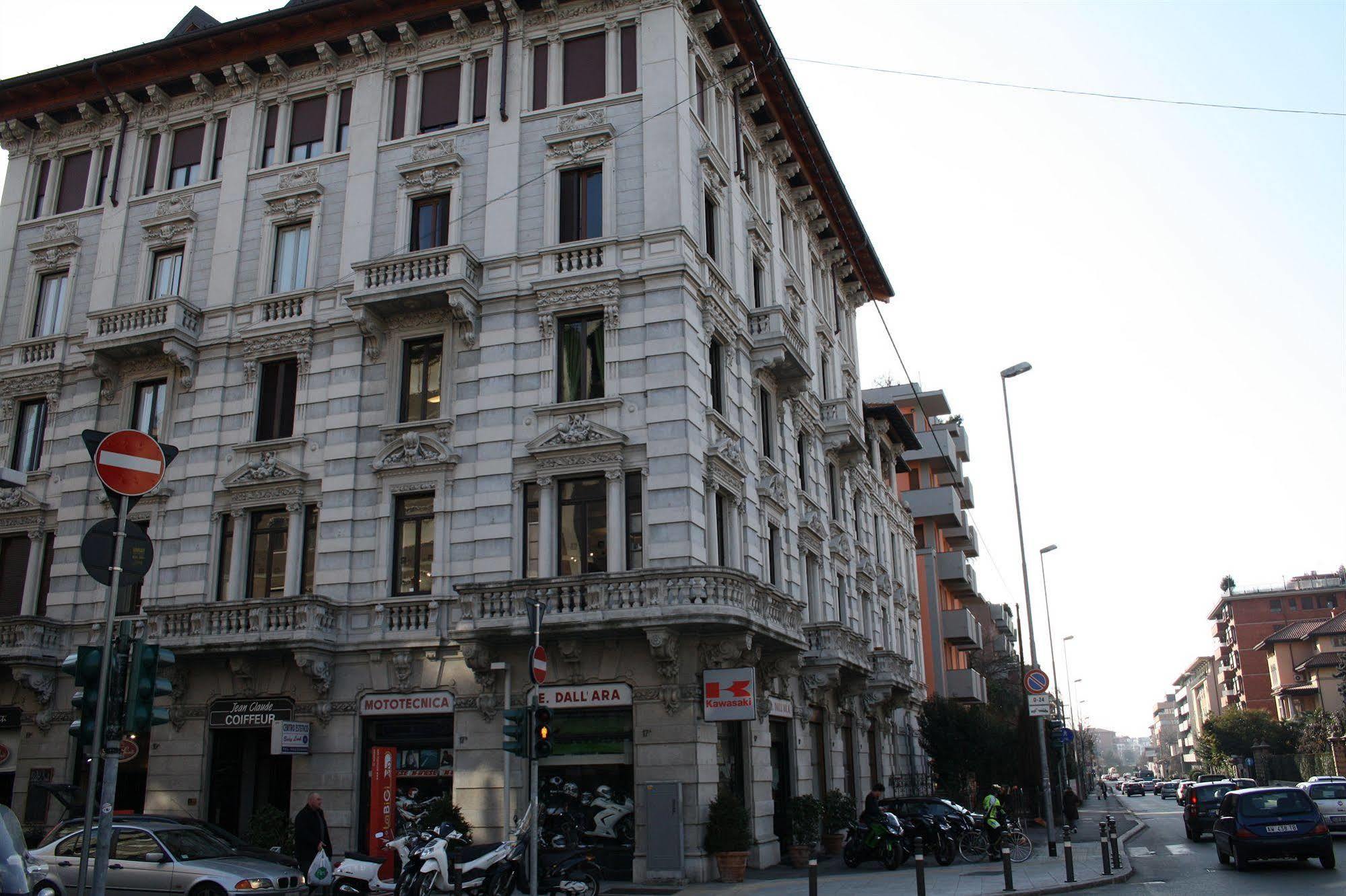 Hotel Bergamo Romantica Exterior foto