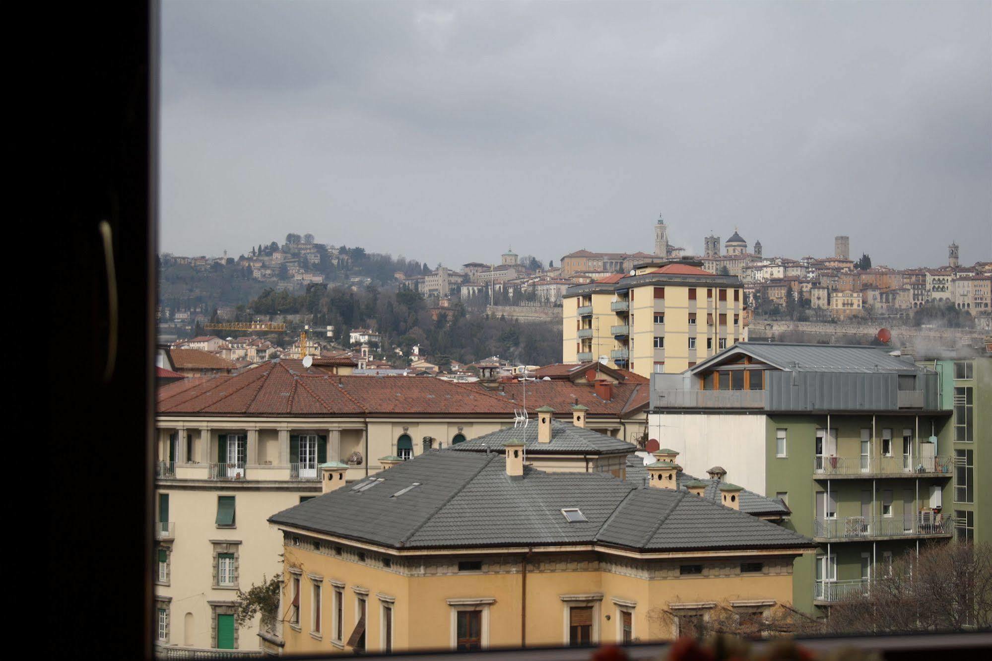 Hotel Bergamo Romantica Exterior foto